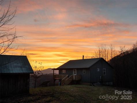 506 Rocky Acres Road Canton NC 28716