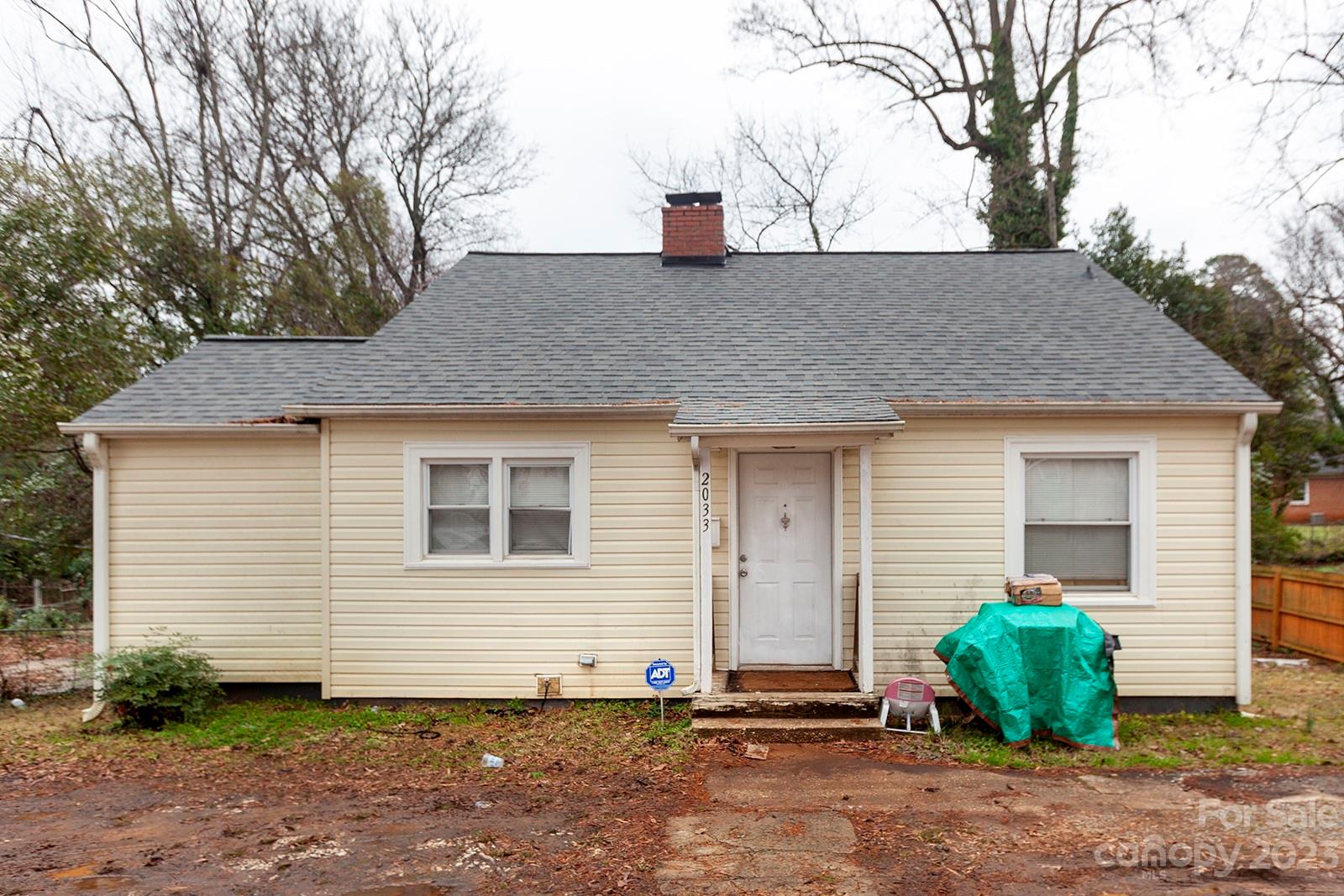 2033 Camp Greene Street Charlotte NC 28208