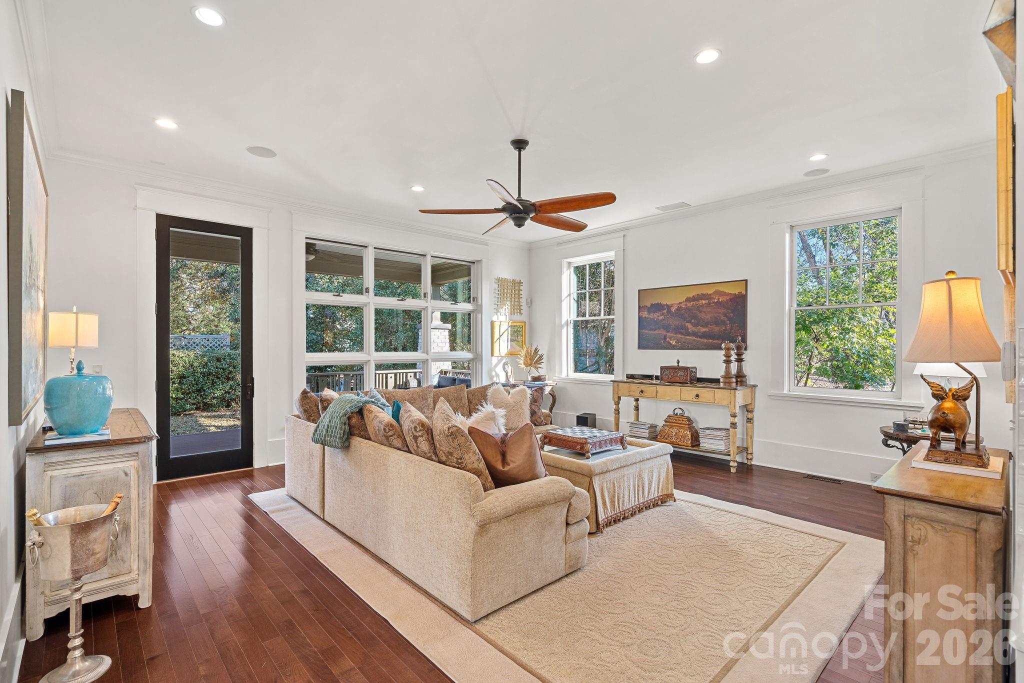 206 Meadowbrook Road Charlotte NC 28211