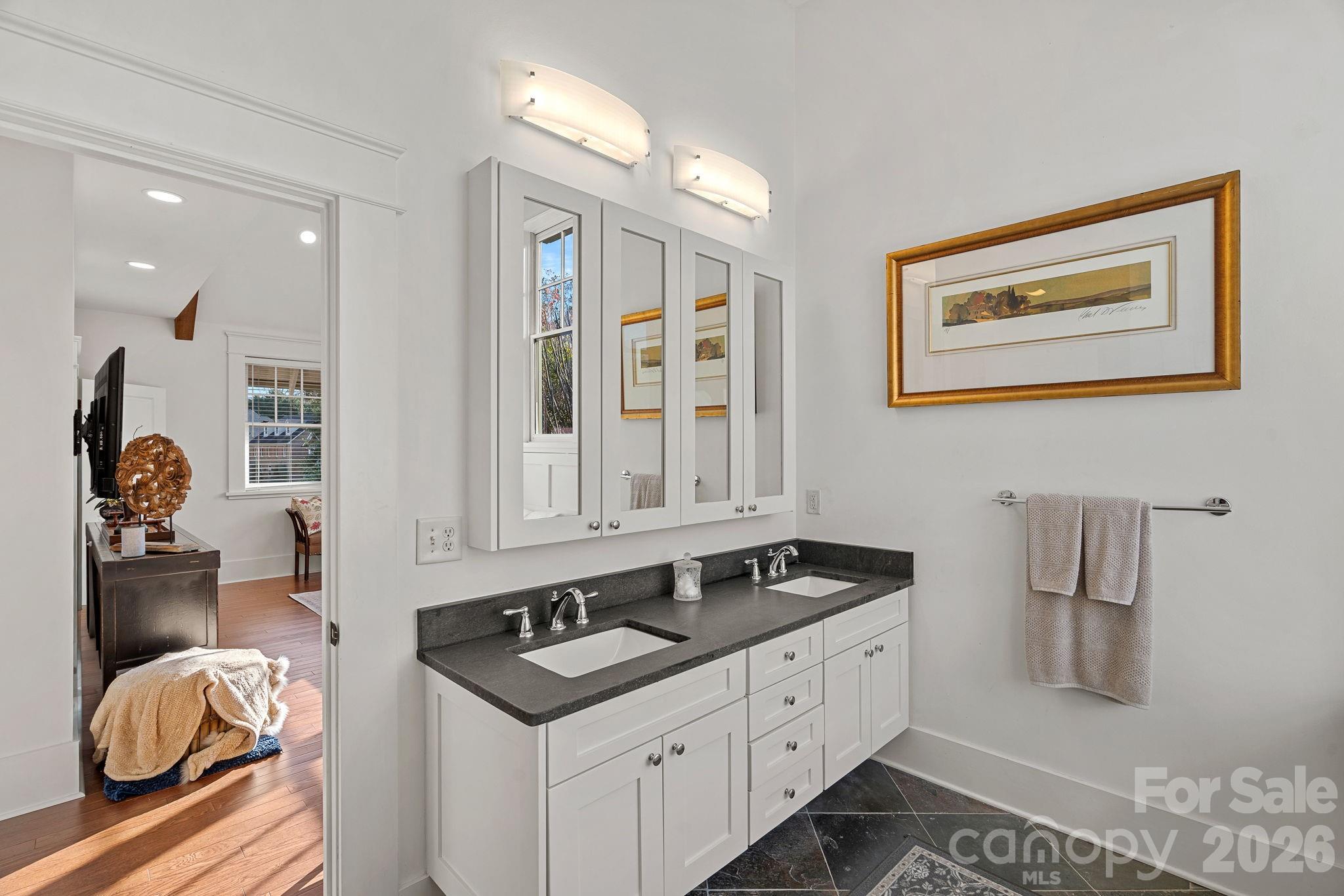 206 Meadowbrook Road Charlotte NC 28211