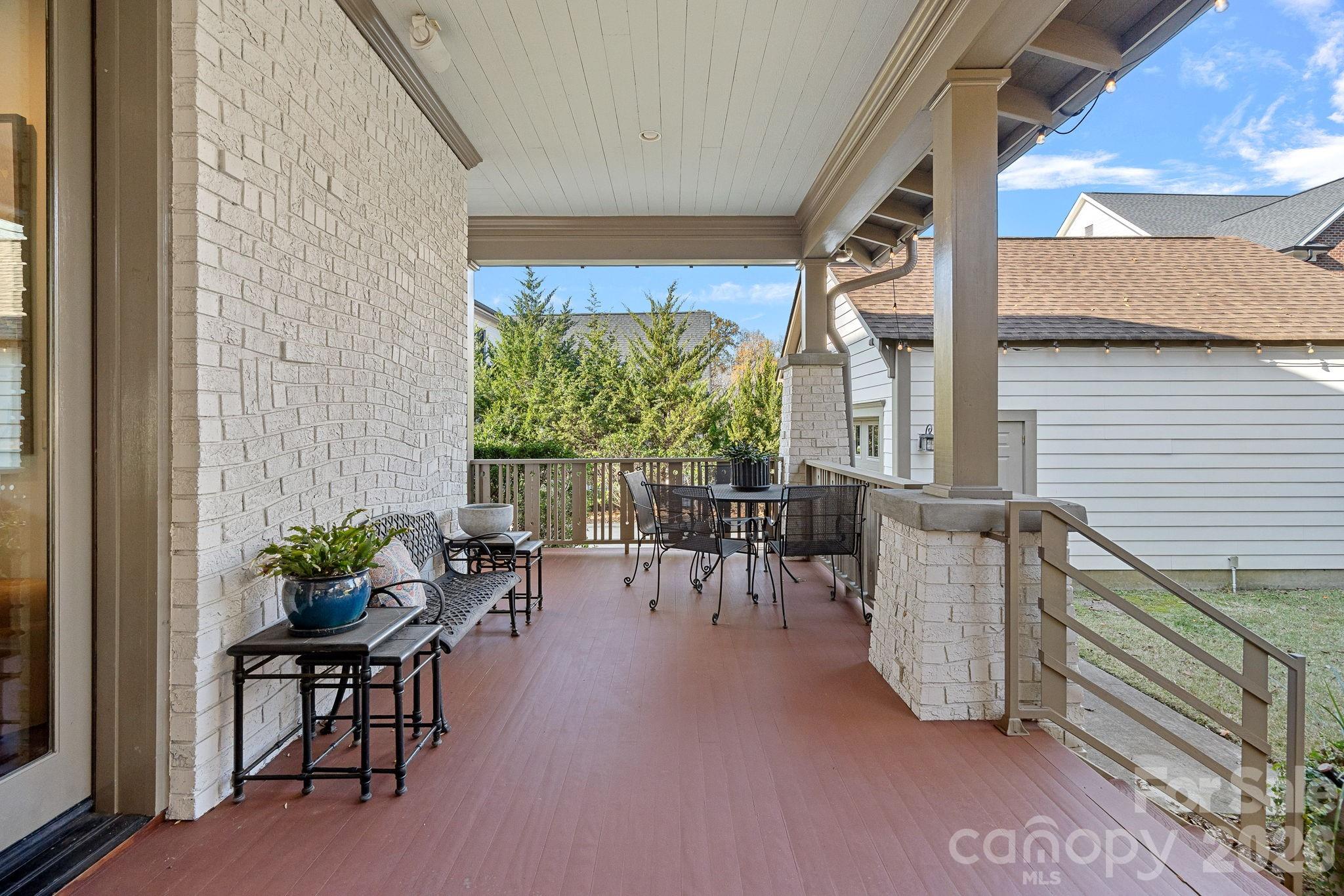 206 Meadowbrook Road Charlotte NC 28211