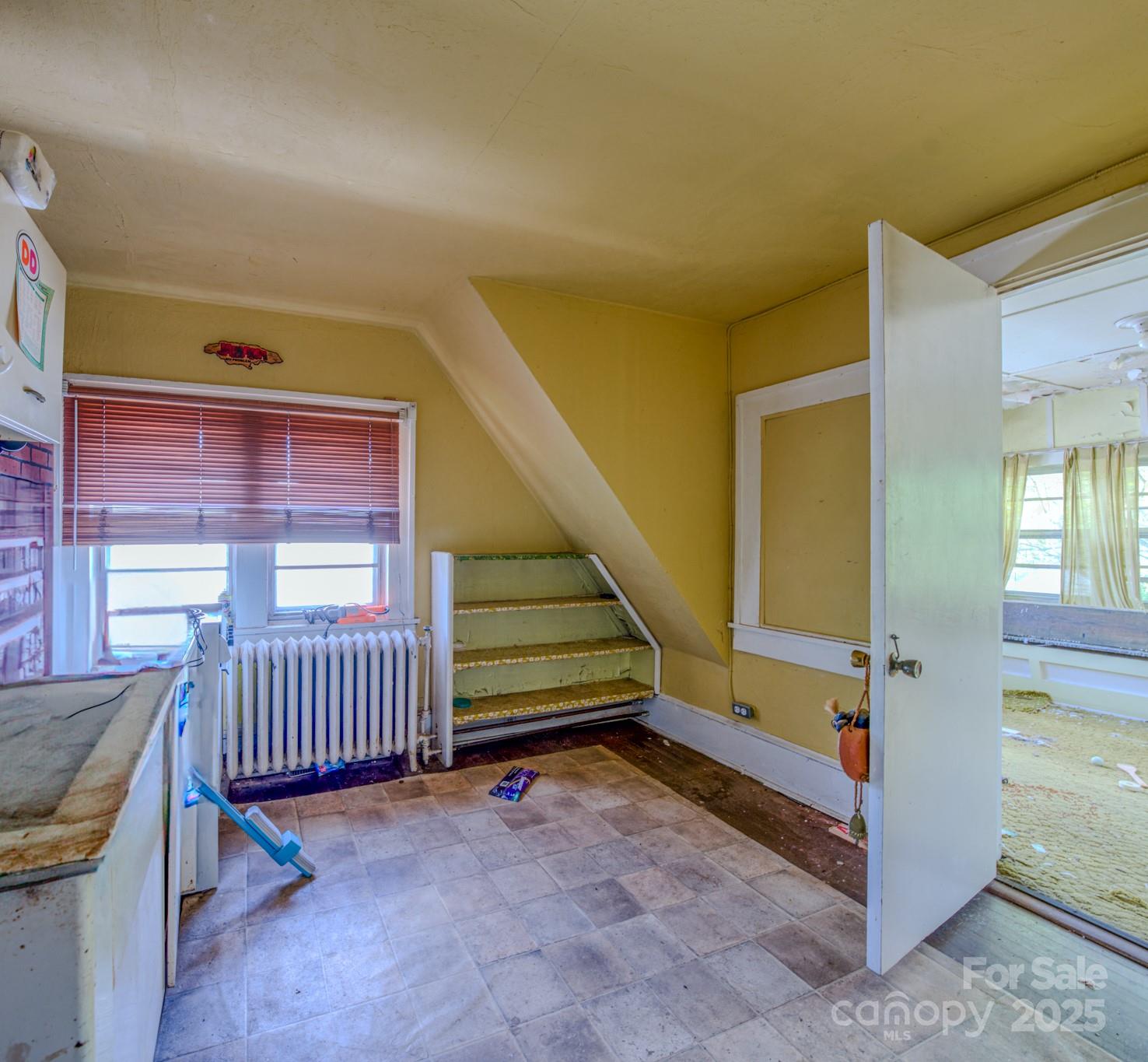 69 Austin Avenue Asheville NC 28801