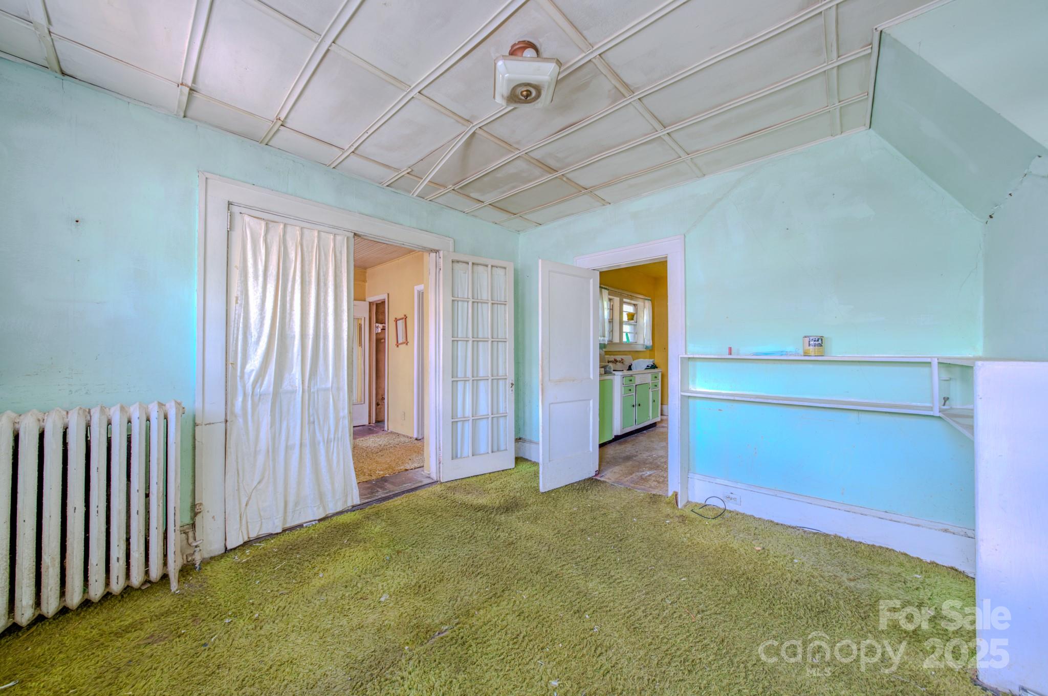 69 Austin Avenue Asheville NC 28801