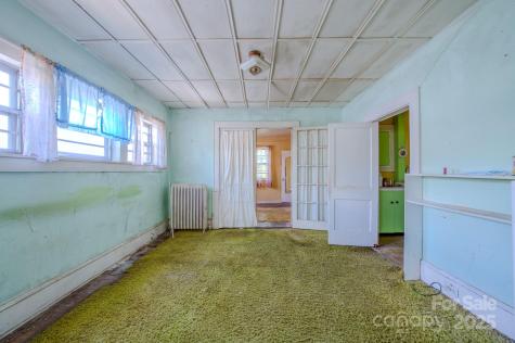 69 Austin Avenue Asheville NC 28801