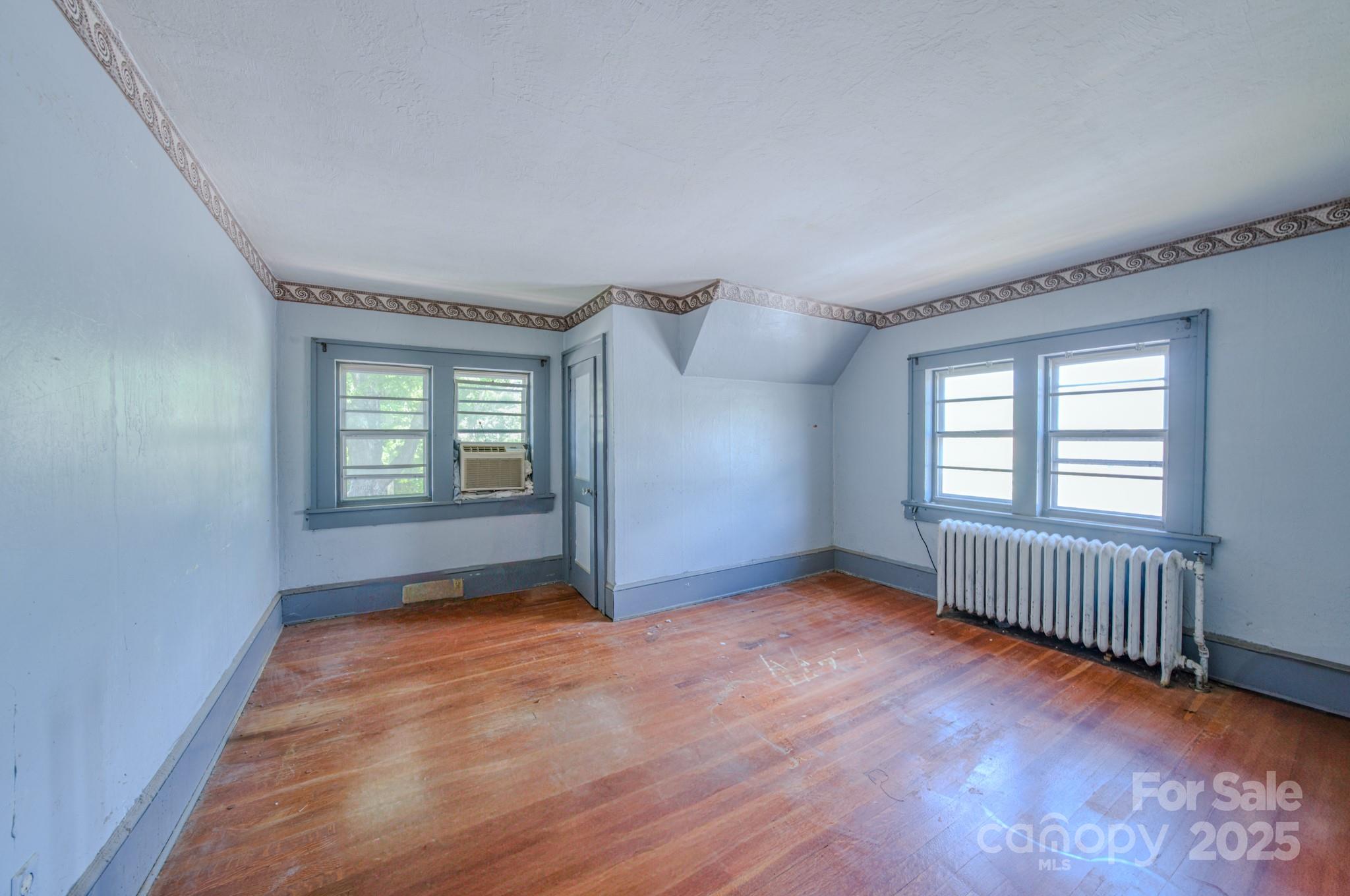 69 Austin Avenue Asheville NC 28801