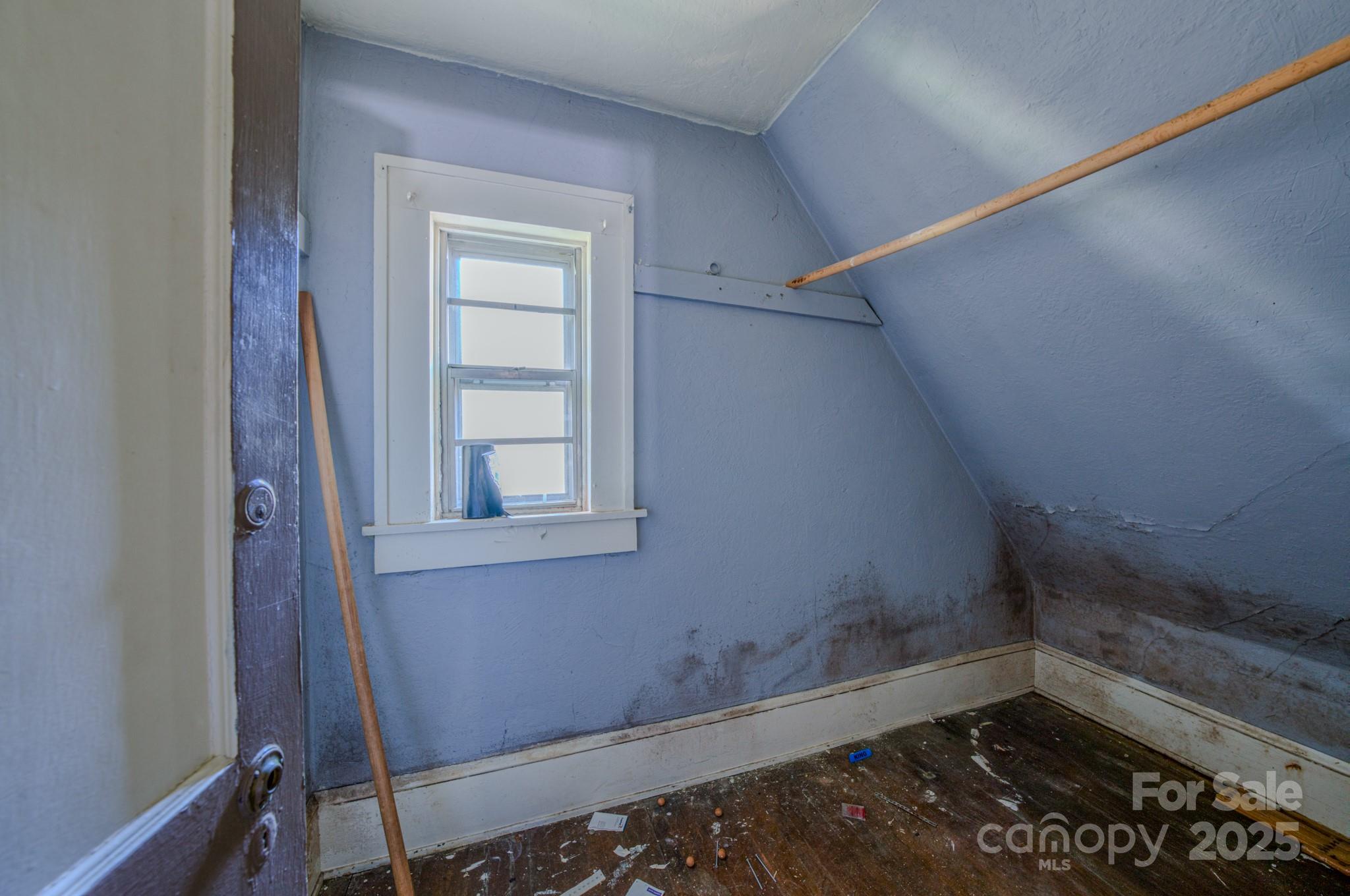 69 Austin Avenue Asheville NC 28801