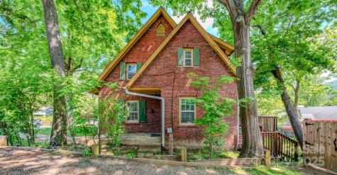 69 Austin Avenue Asheville NC 28801