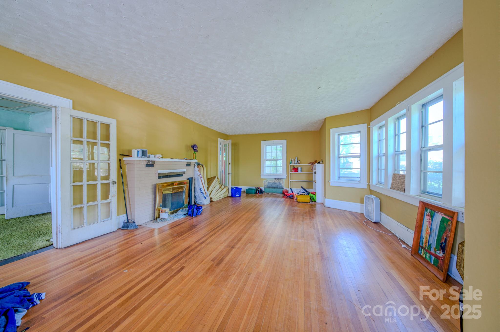 69 Austin Avenue Asheville NC 28801