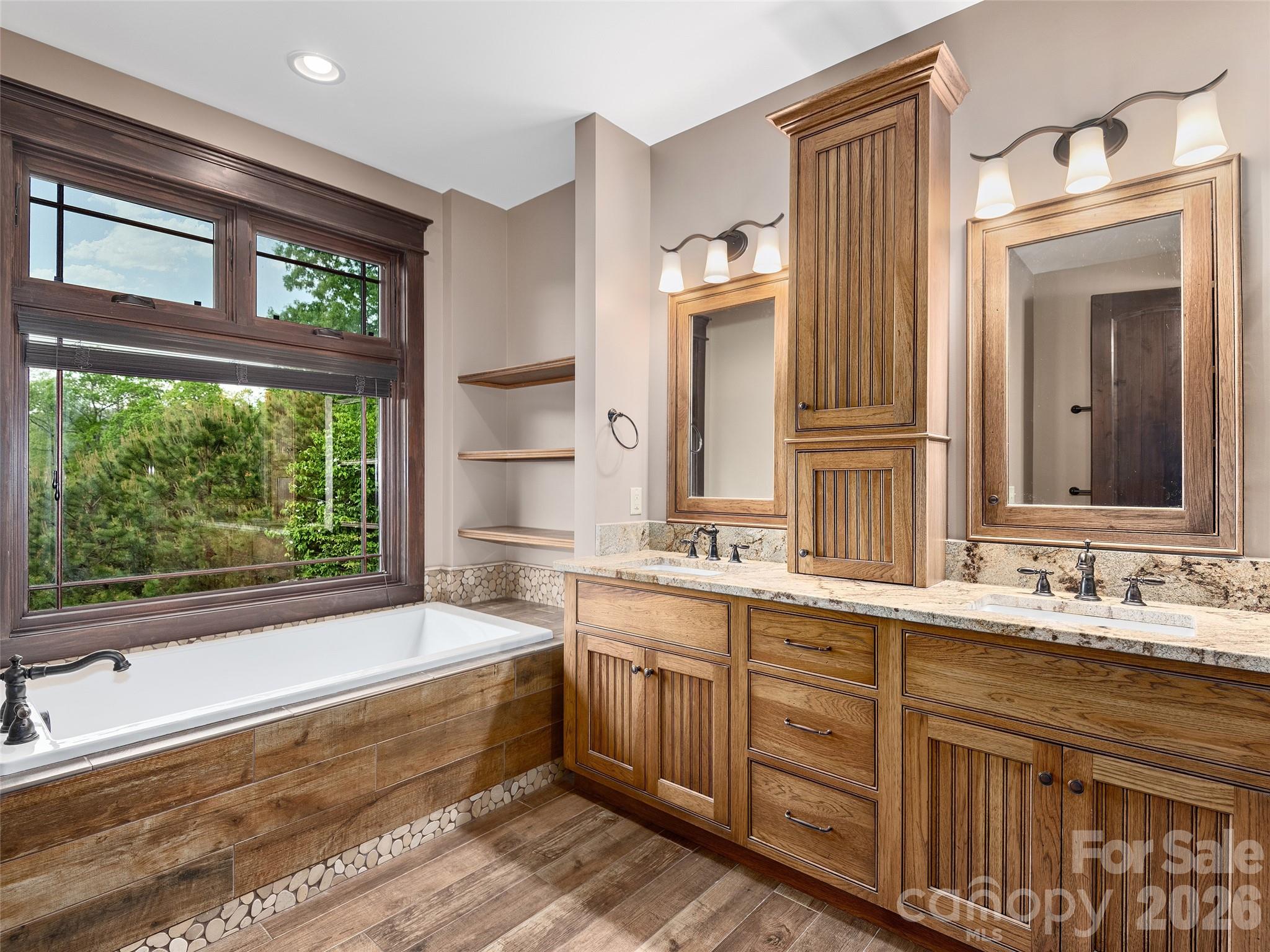 91 Watershed Way Horse Shoe NC 28742