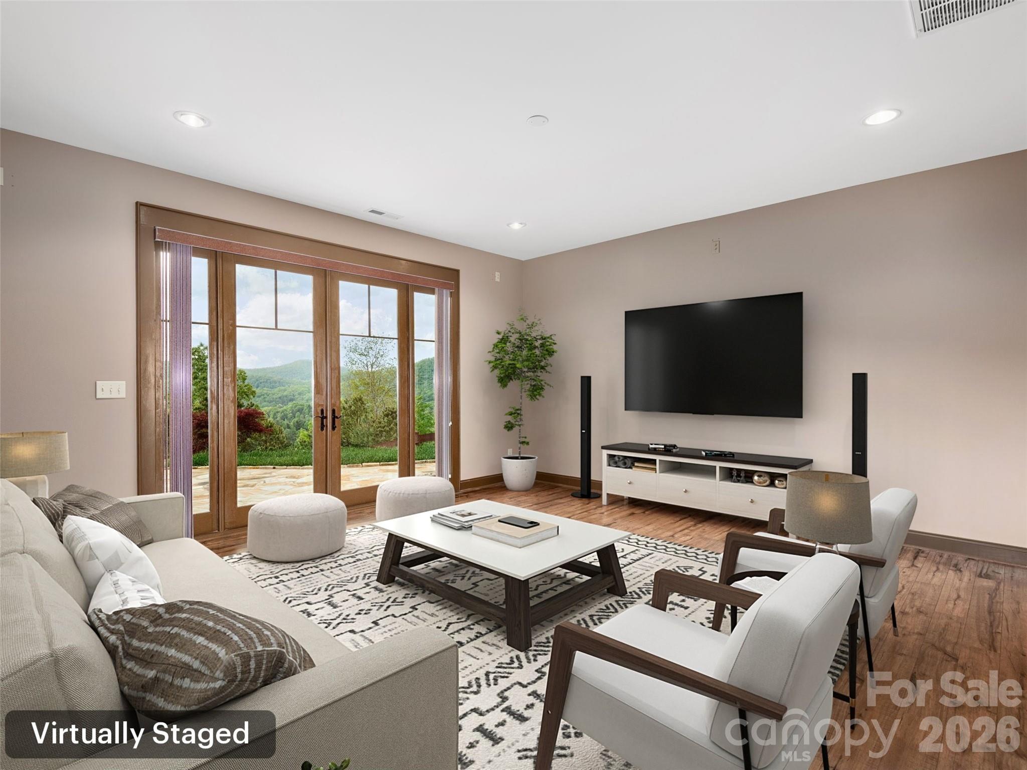 91 Watershed Way Horse Shoe NC 28742