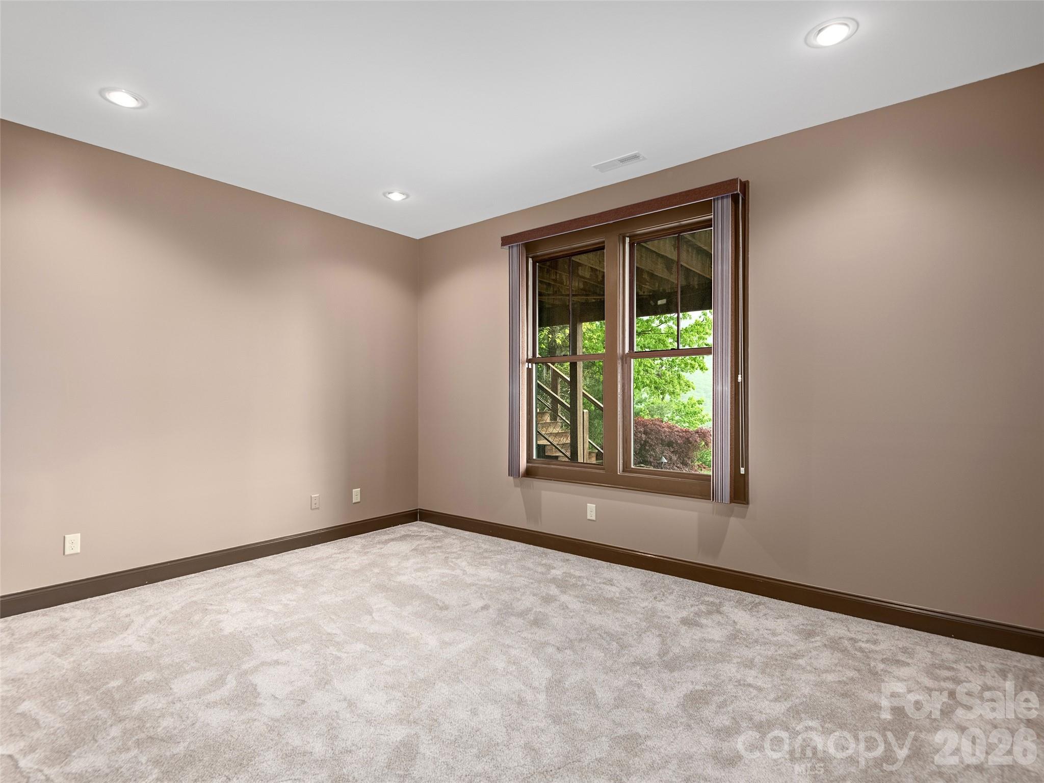 91 Watershed Way Horse Shoe NC 28742