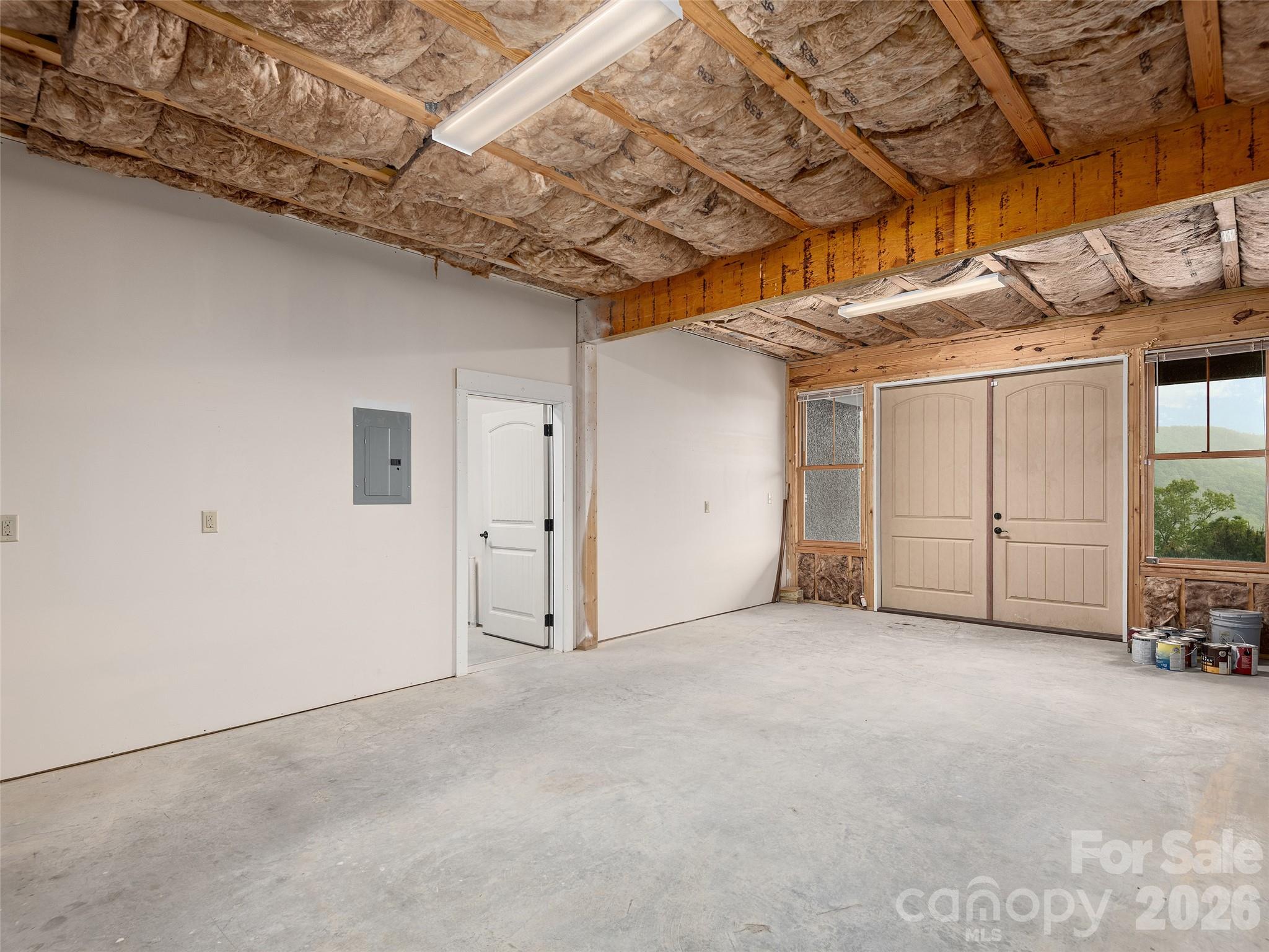 91 Watershed Way Horse Shoe NC 28742