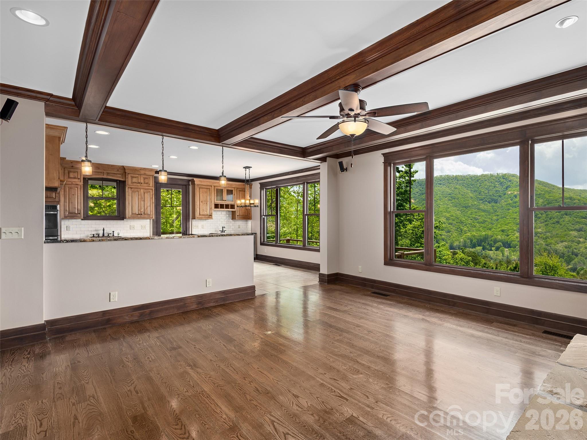 91 Watershed Way Horse Shoe NC 28742