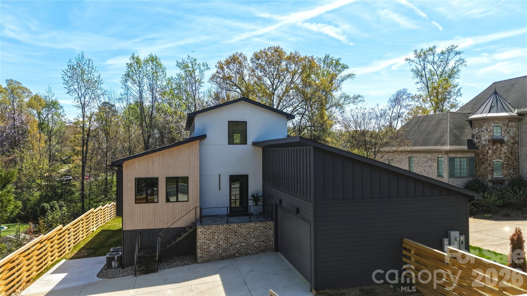 1423 S Wendover Road Charlotte NC 28211
