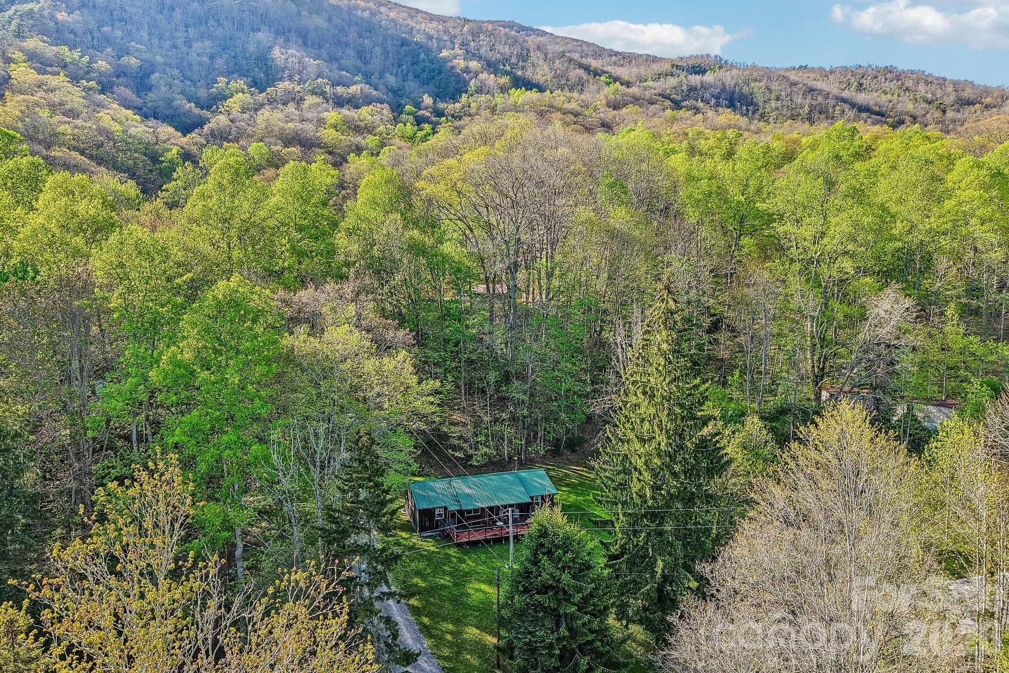 28 Mull Cove Road Maggie Valley NC 28751