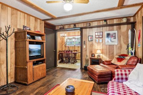 28 Mull Cove Road Maggie Valley NC 28751
