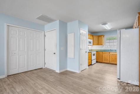 1268 Wexford Village Circle NE Lenoir NC 28645