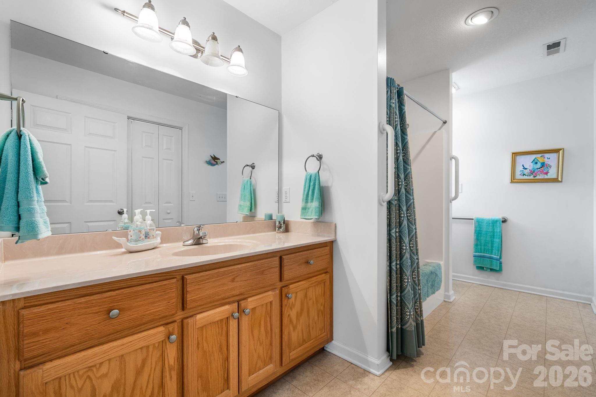1268 Wexford Village Circle NE Lenoir NC 28645