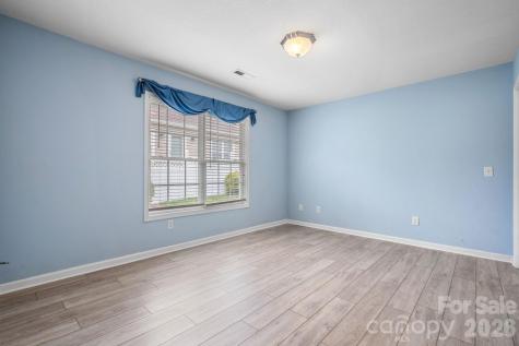 1268 Wexford Village Circle NE Lenoir NC 28645
