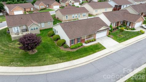 1268 Wexford Village Circle NE Lenoir NC 28645