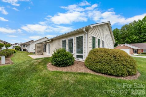 1268 Wexford Village Circle NE Lenoir NC 28645