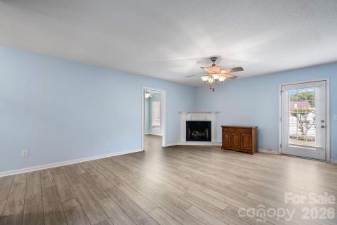 1268 Wexford Village Circle NE Lenoir NC 28645