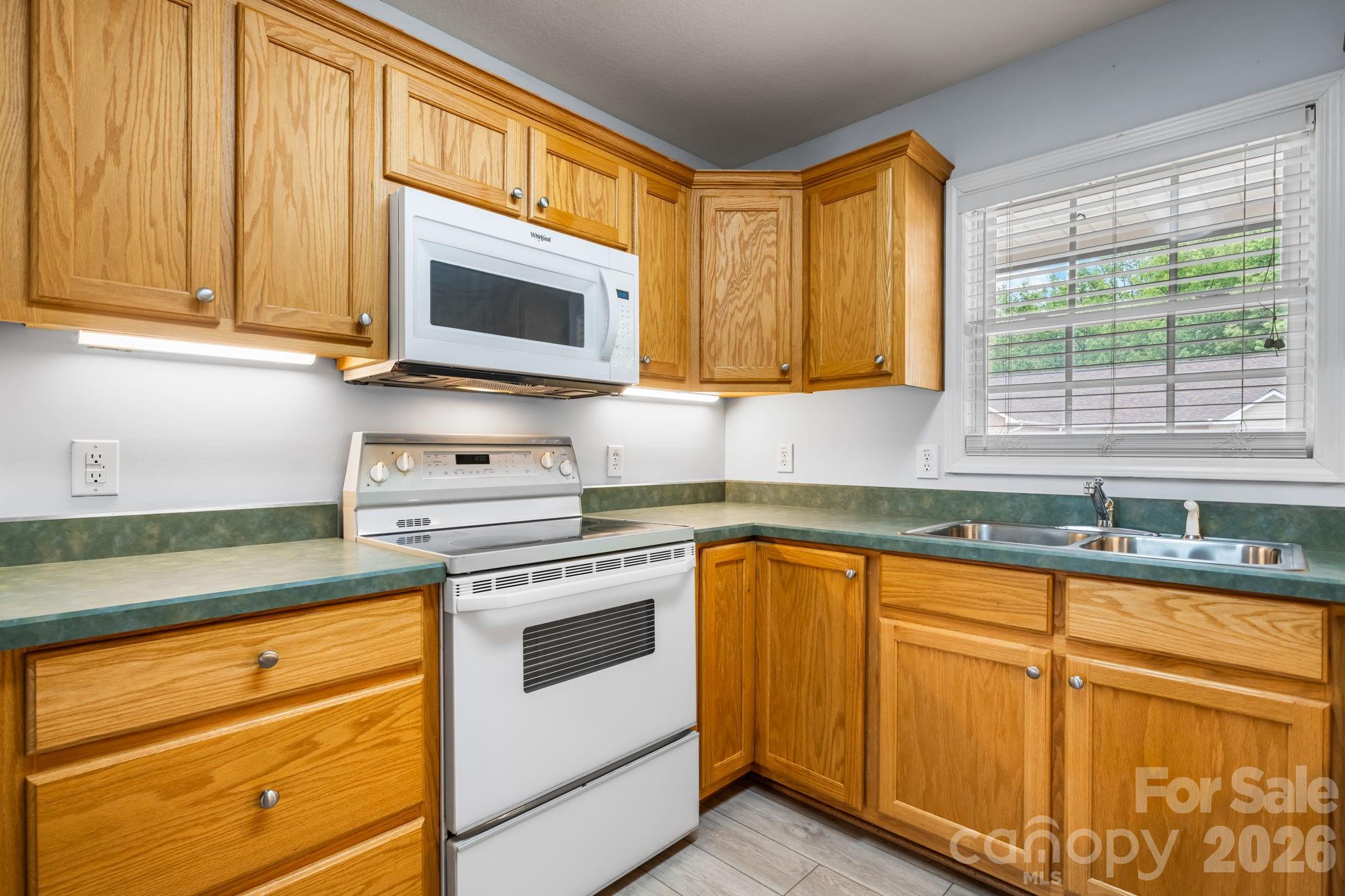 1268 Wexford Village Circle NE Lenoir NC 28645