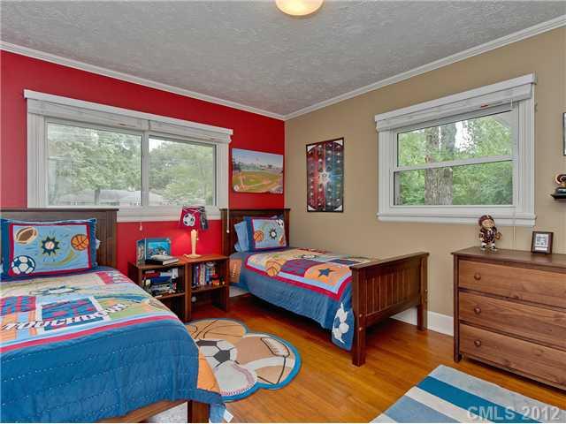 1313 Cedar Lane Charlotte NC 28226