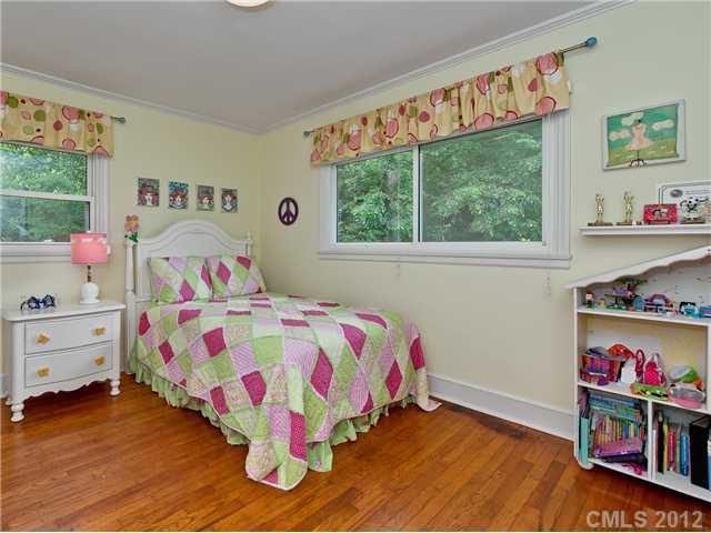 1313 Cedar Lane Charlotte NC 28226