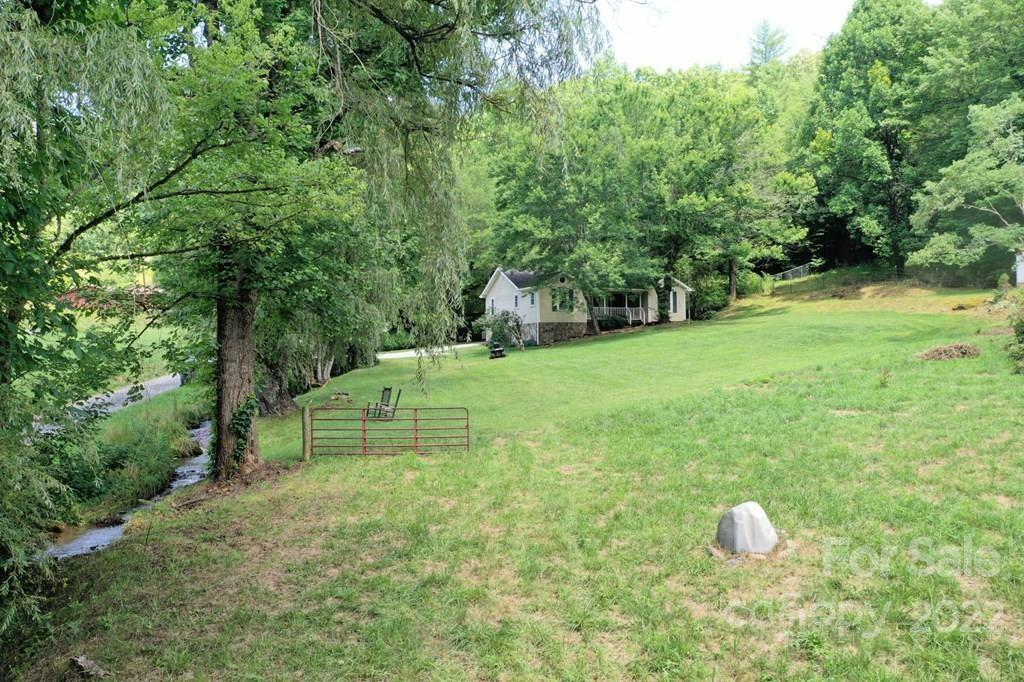 68 Wilson Cemetery Road Cullowhee NC 28723