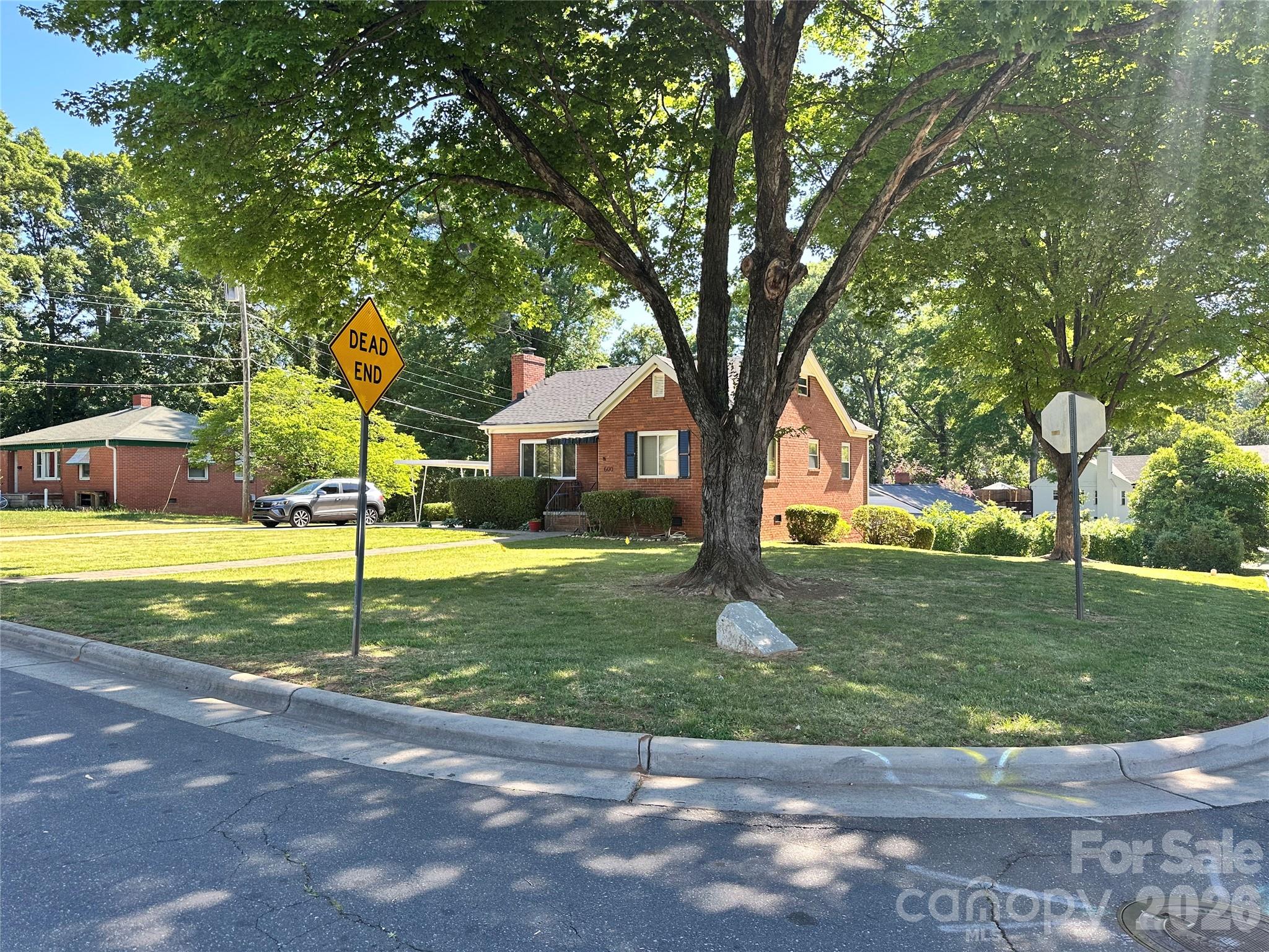 600 W Cama Street Charlotte NC 28217