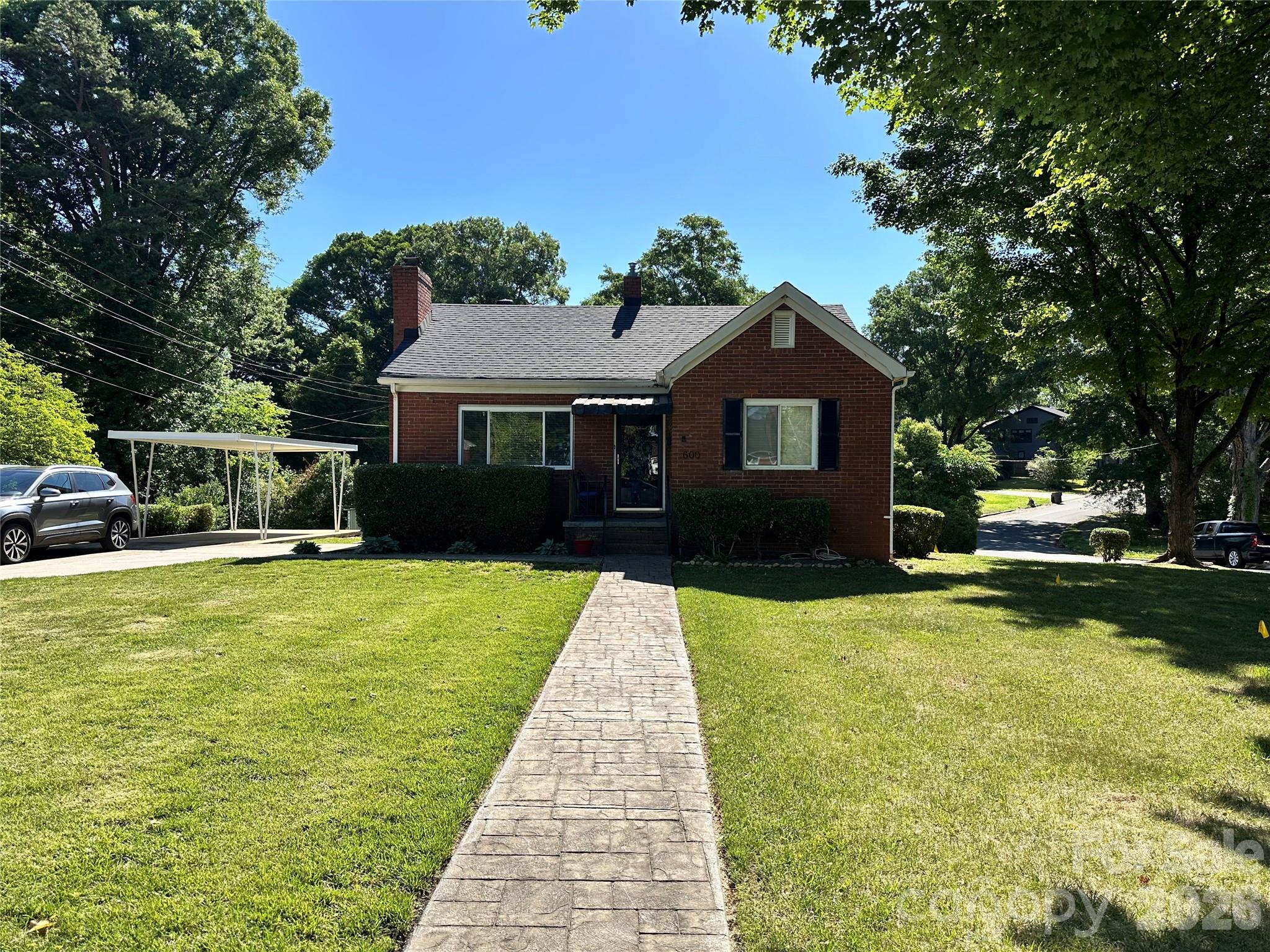 600 W Cama Street Charlotte NC 28217