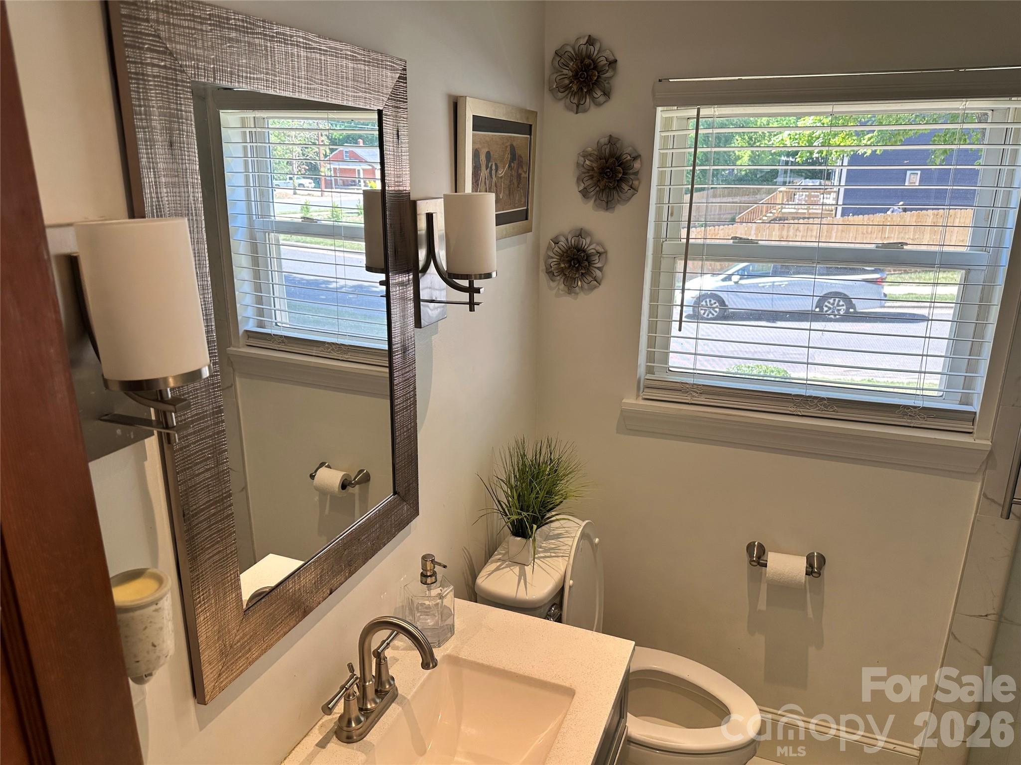 600 W Cama Street Charlotte NC 28217