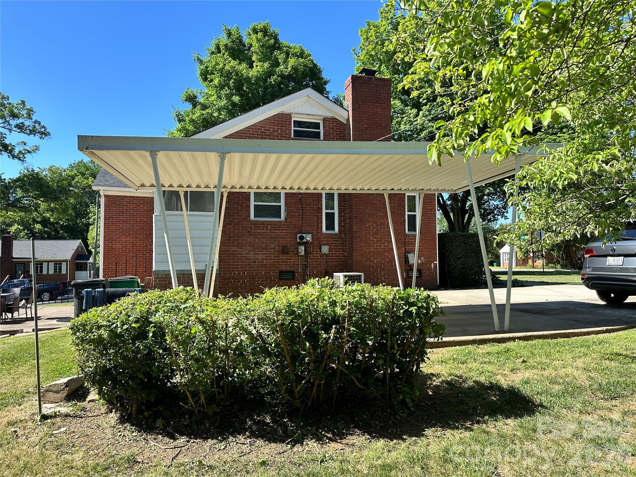 600 W Cama Street Charlotte NC 28217