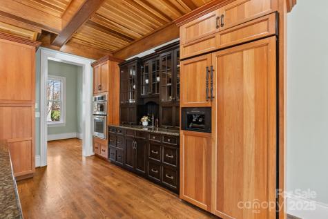 14 Landsdowne Court Asheville NC 28803