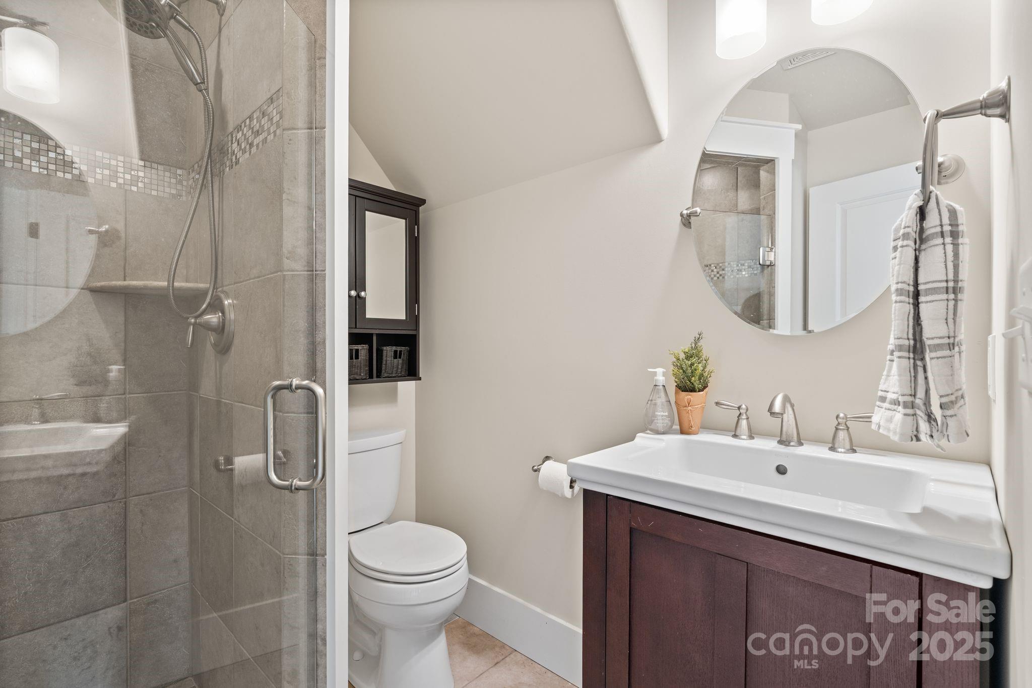 14 Landsdowne Court Asheville NC 28803