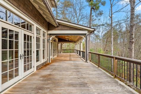 14 Landsdowne Court Asheville NC 28803