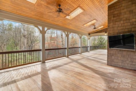 14 Landsdowne Court Asheville NC 28803