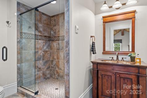 14 Landsdowne Court Asheville NC 28803