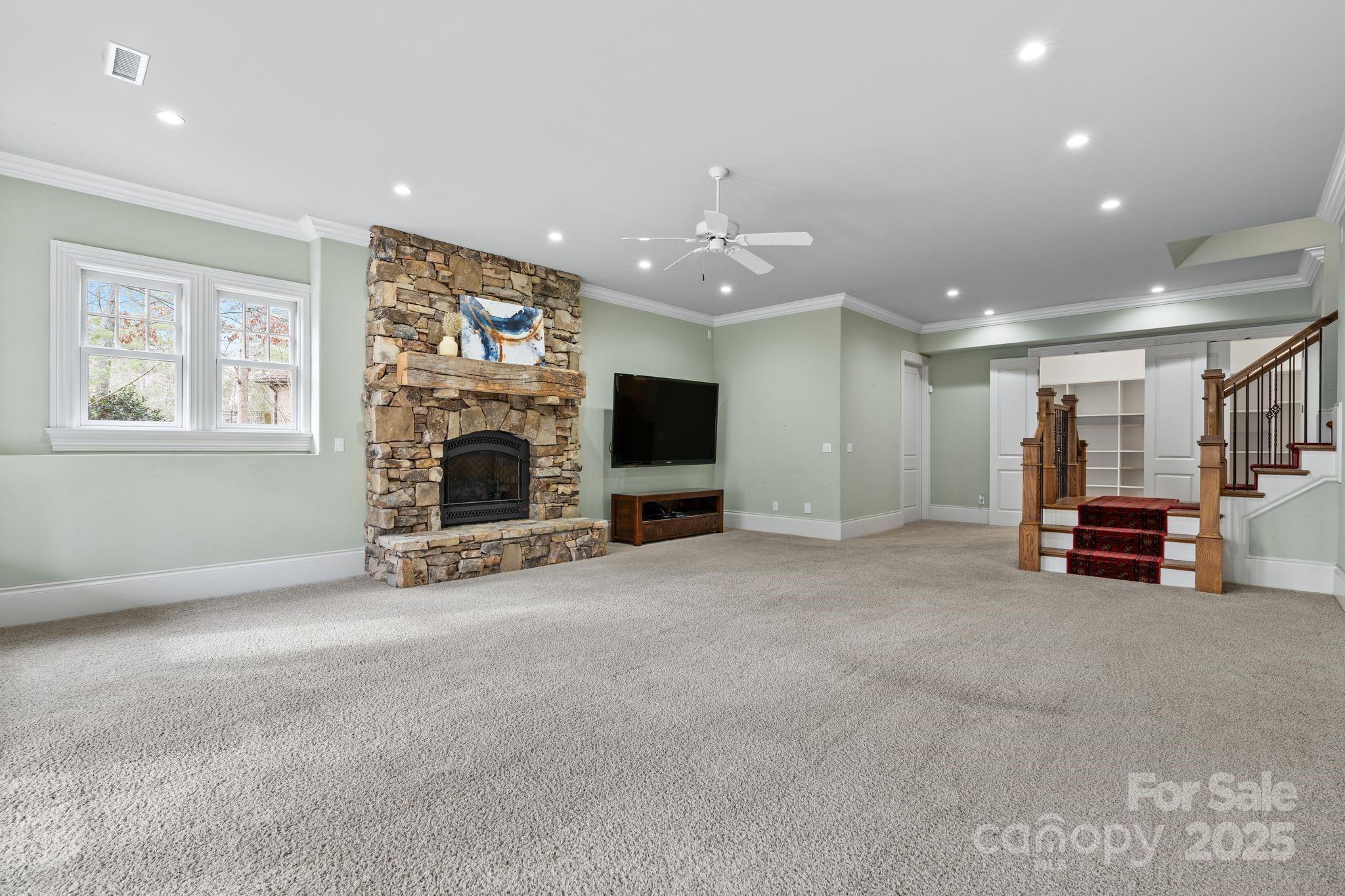 14 Landsdowne Court Asheville NC 28803