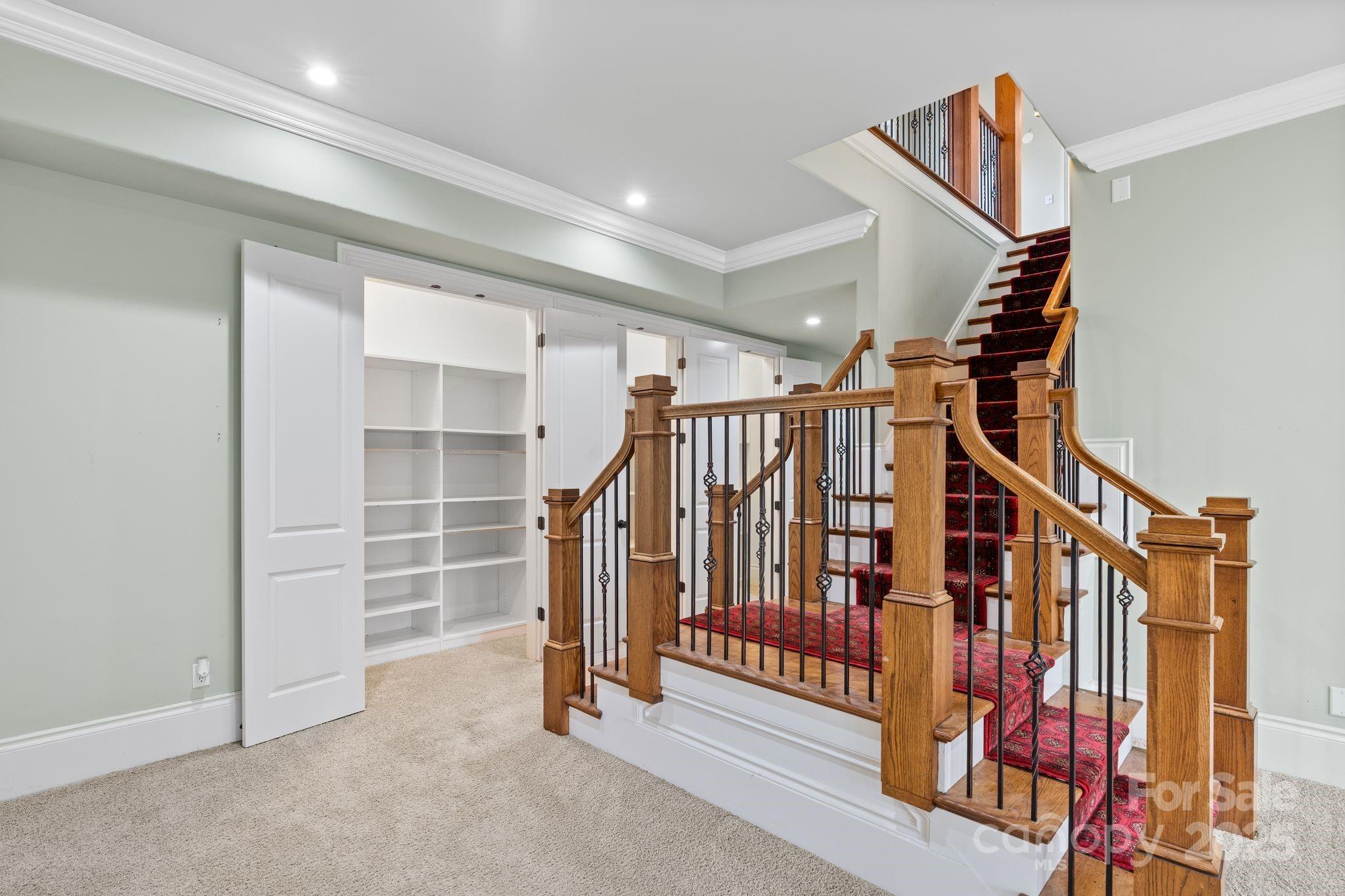 14 Landsdowne Court Asheville NC 28803