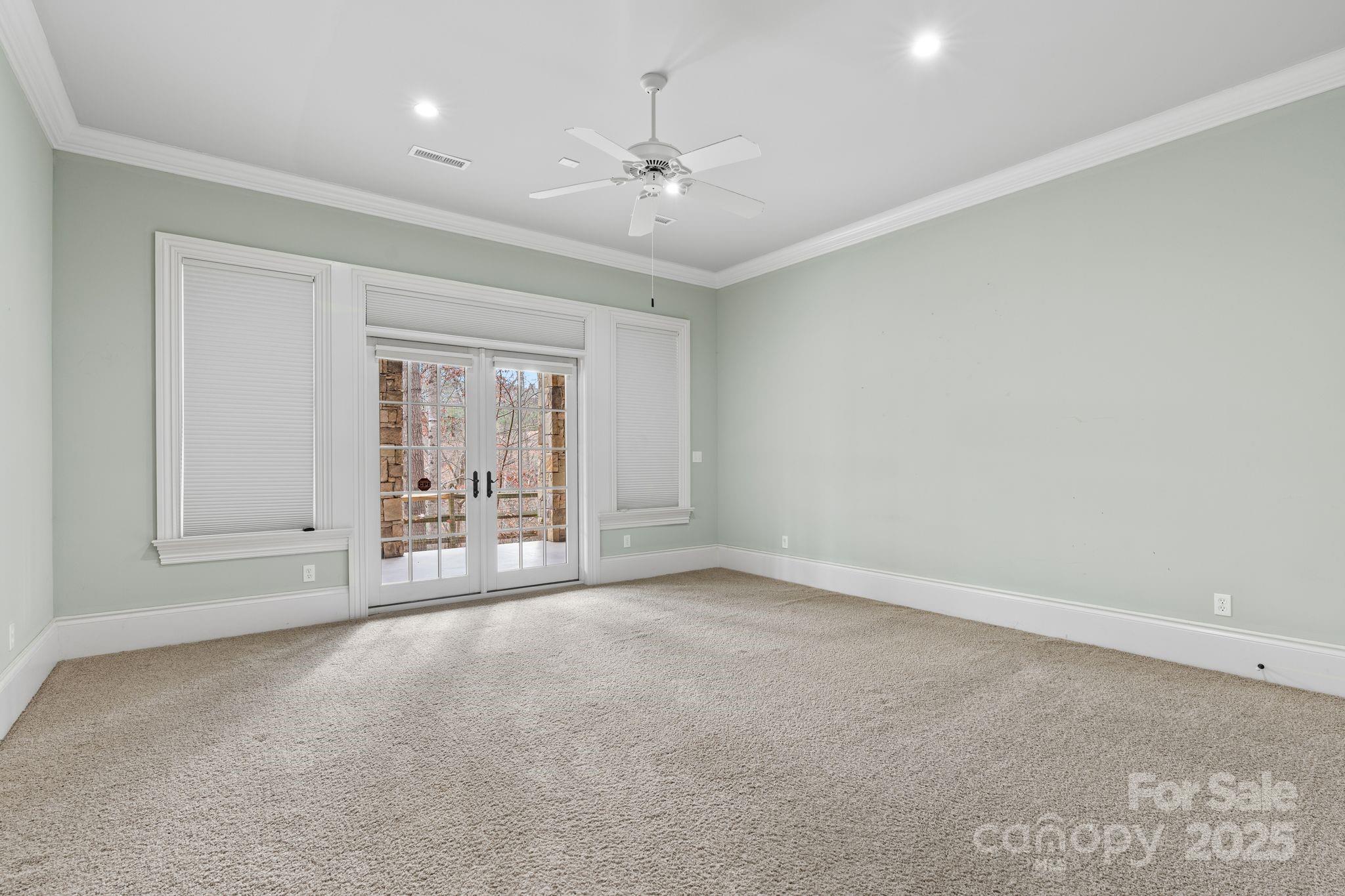 14 Landsdowne Court Asheville NC 28803