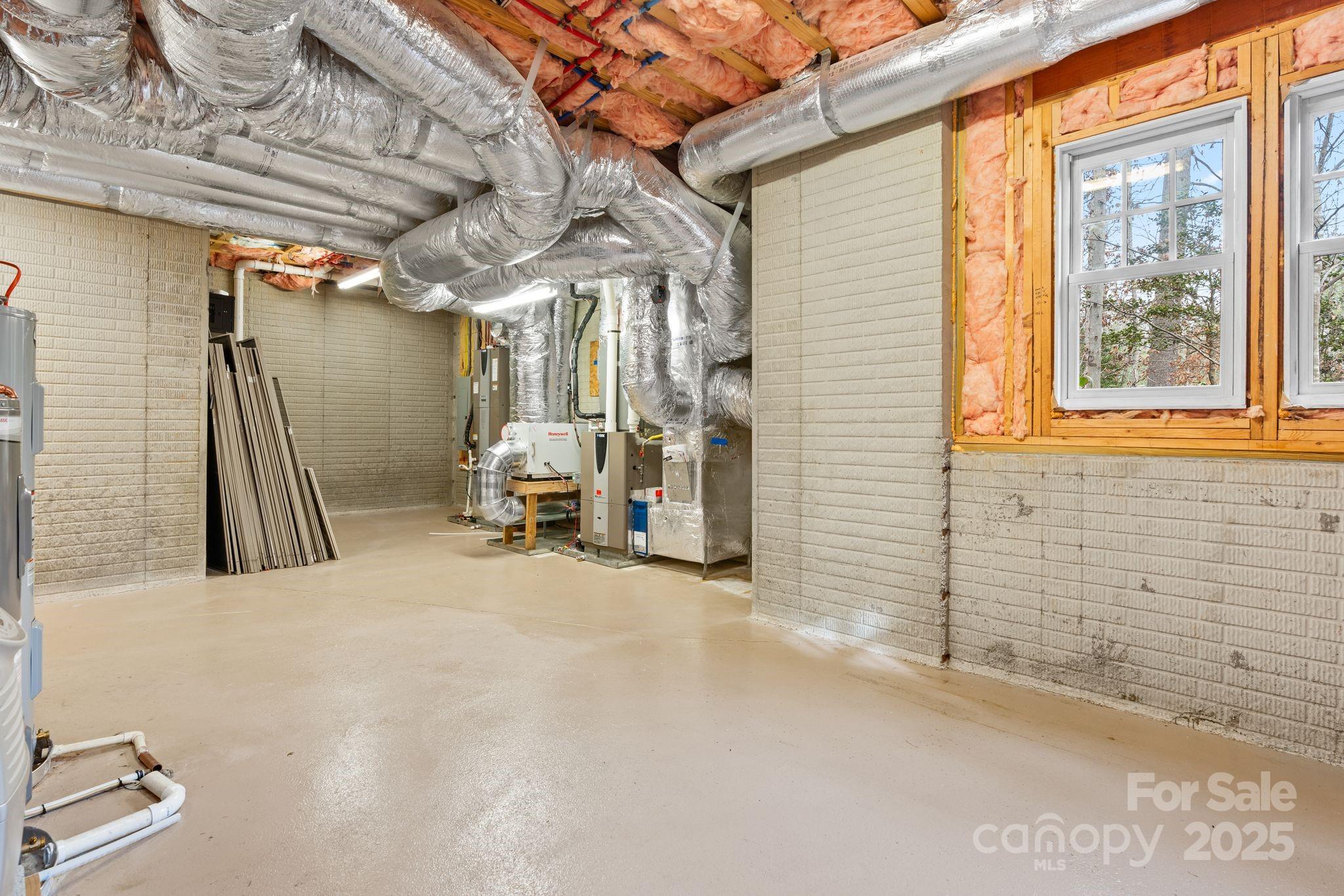 14 Landsdowne Court Asheville NC 28803