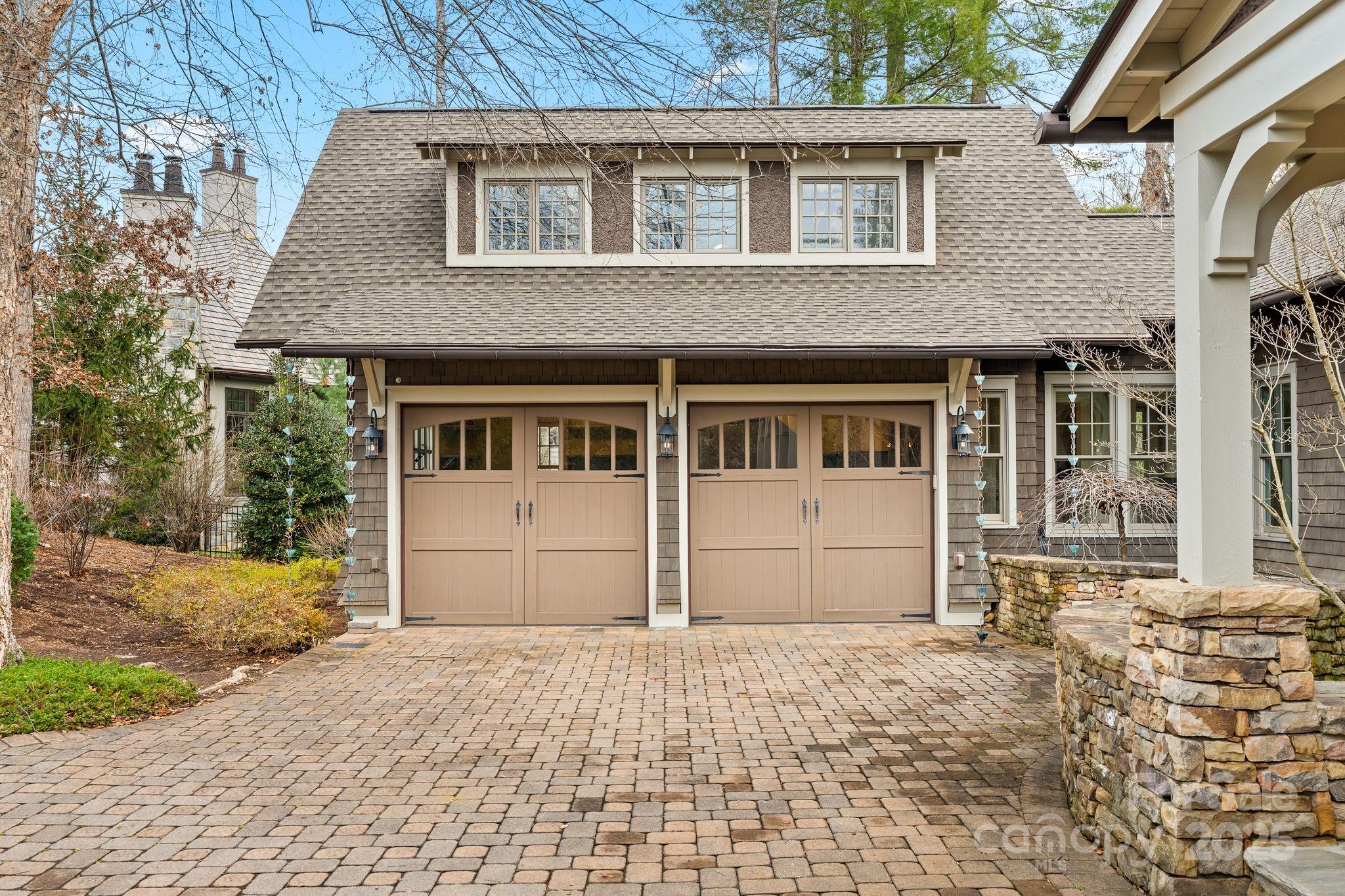 14 Landsdowne Court Asheville NC 28803