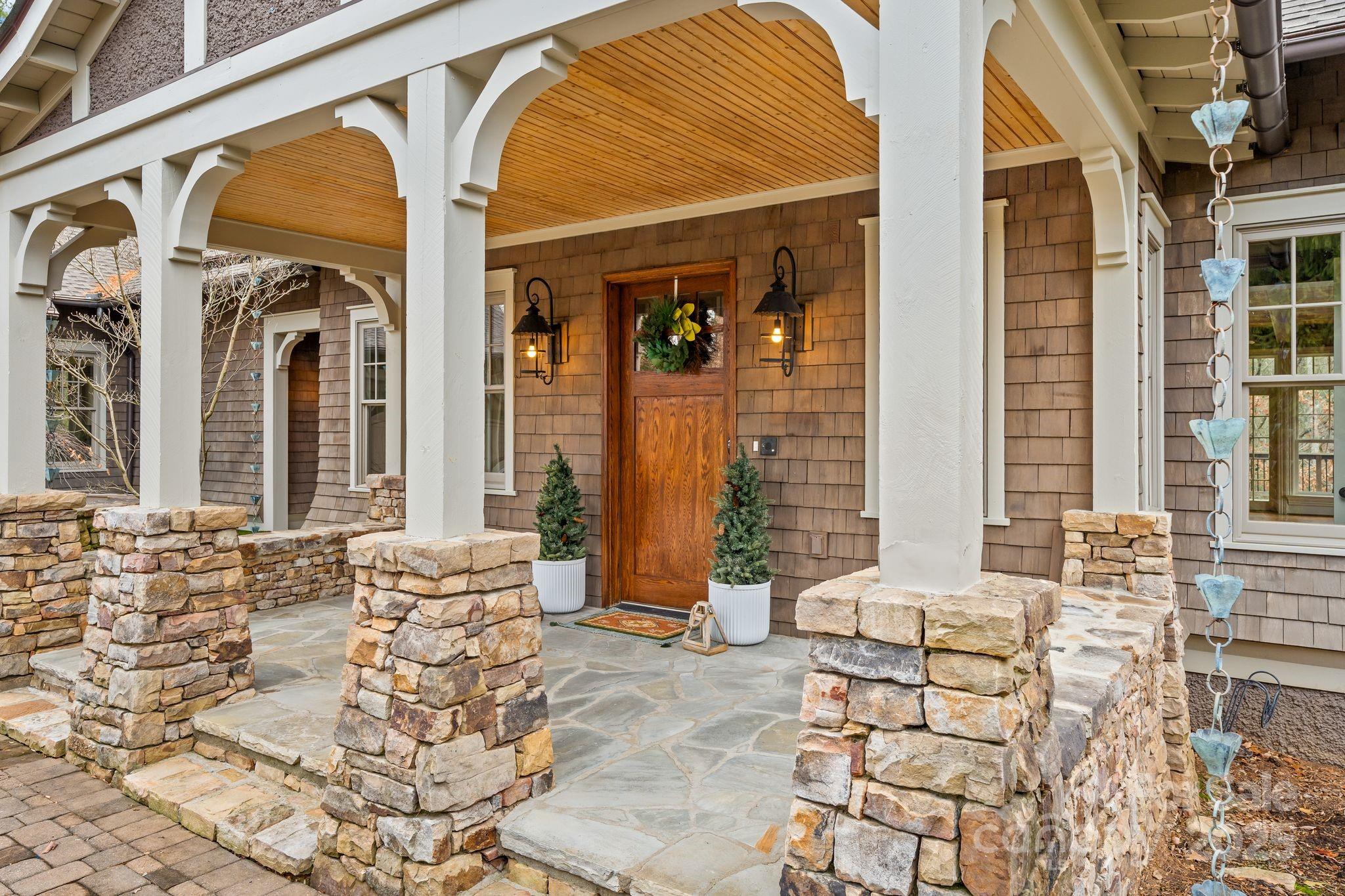 14 Landsdowne Court Asheville NC 28803