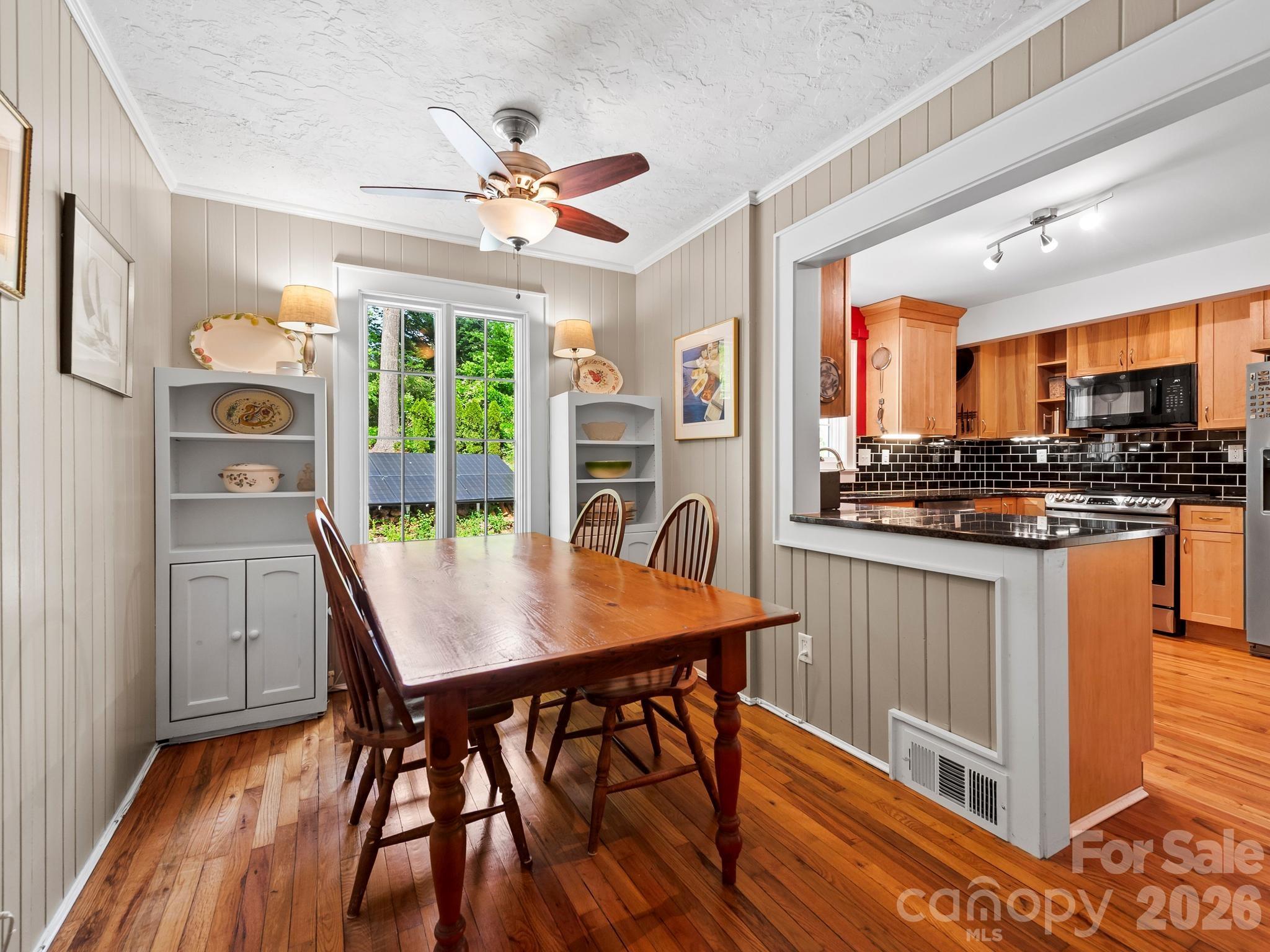84 Arthur Road Asheville NC 28806