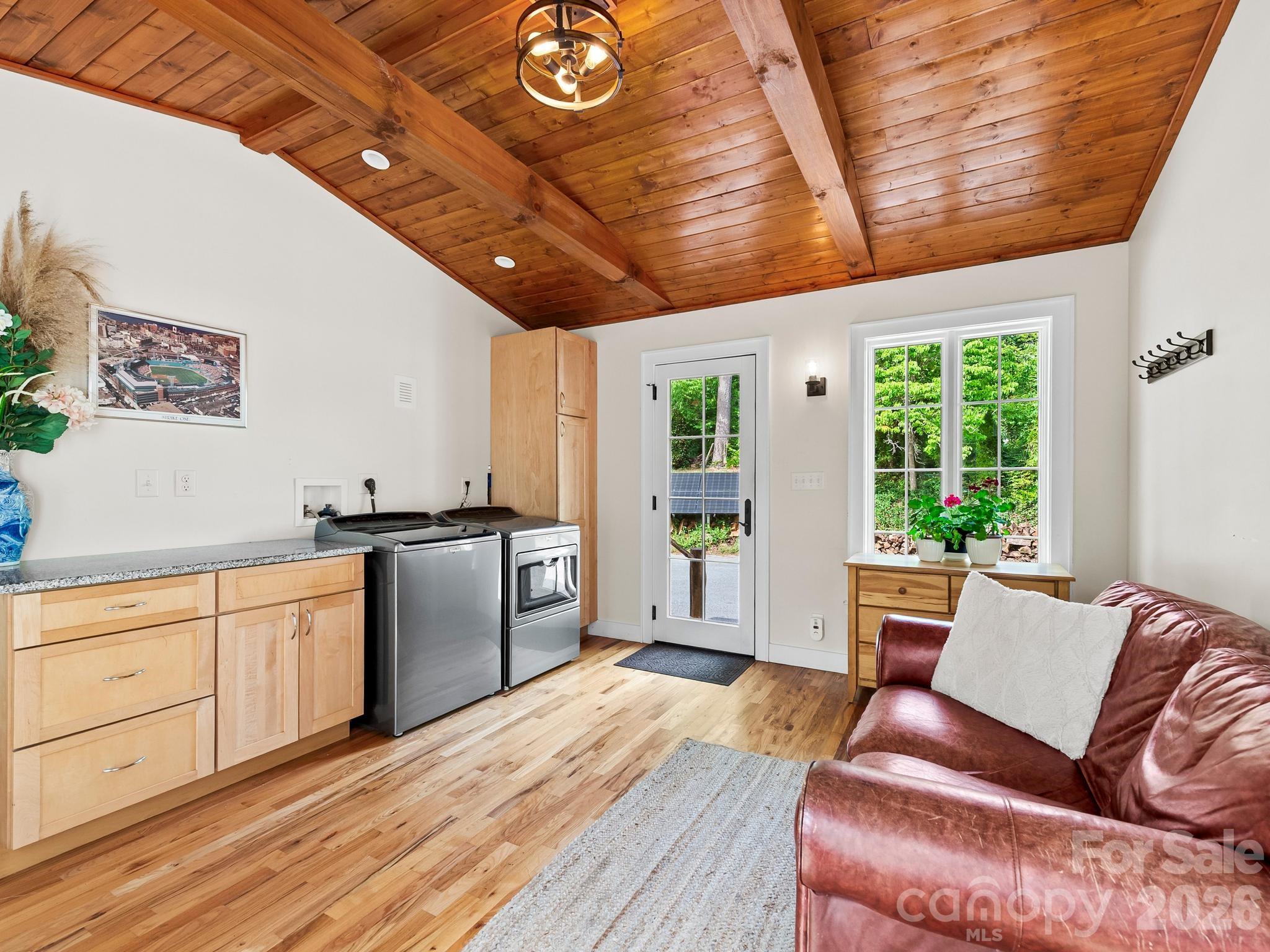 84 Arthur Road Asheville NC 28806