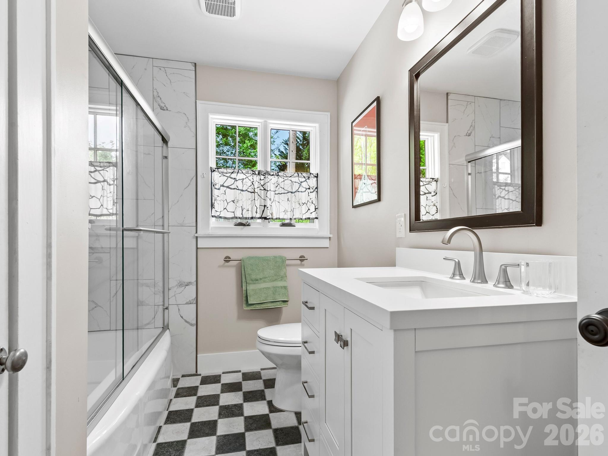 84 Arthur Road Asheville NC 28806