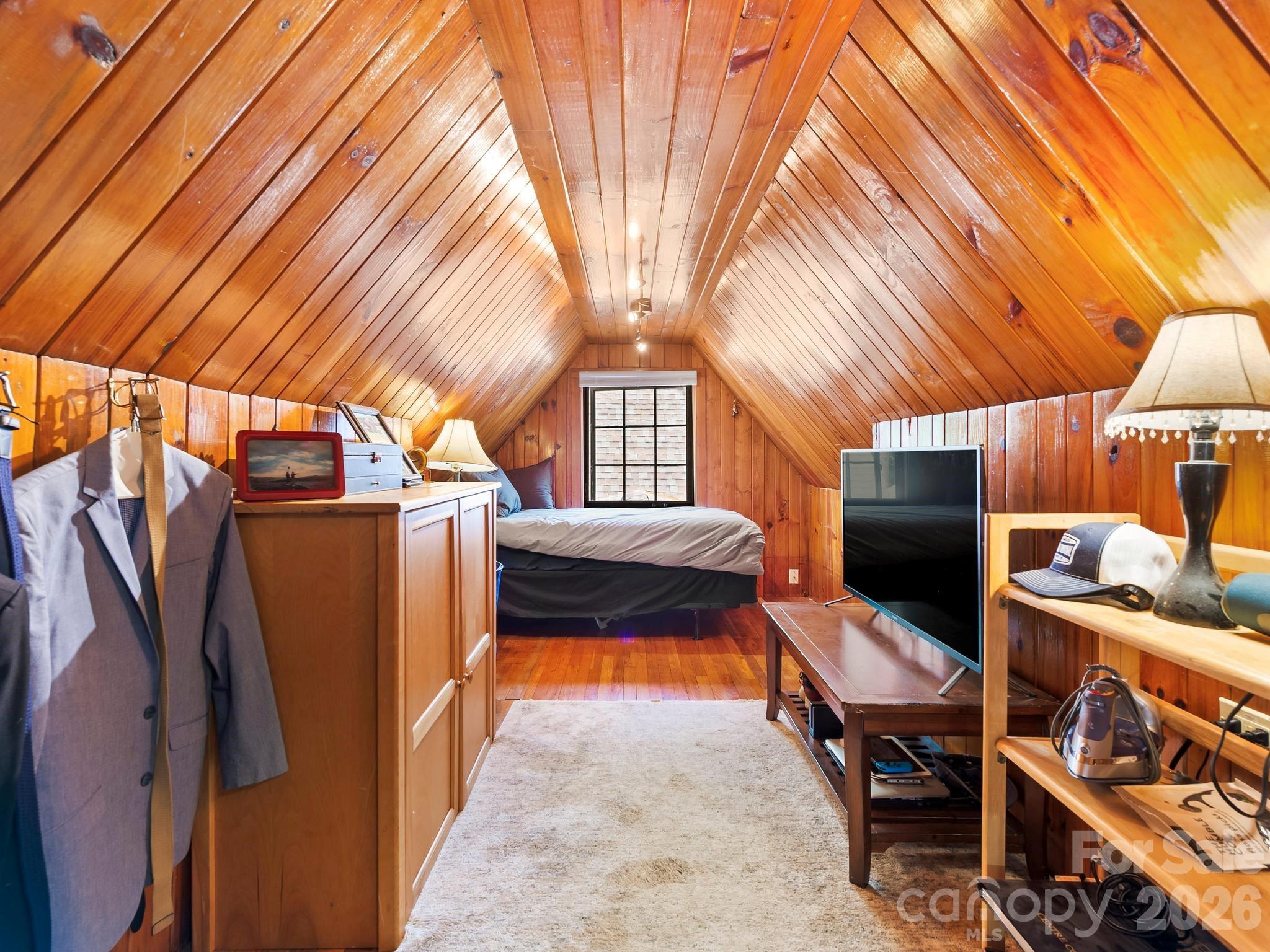 84 Arthur Road Asheville NC 28806