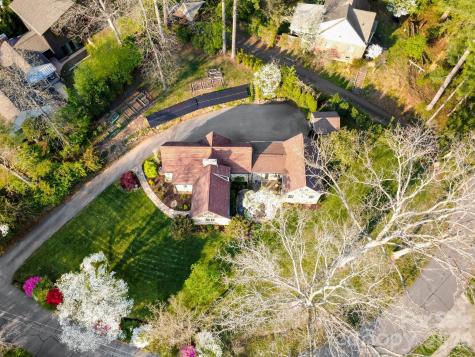 84 Arthur Road Asheville NC 28806